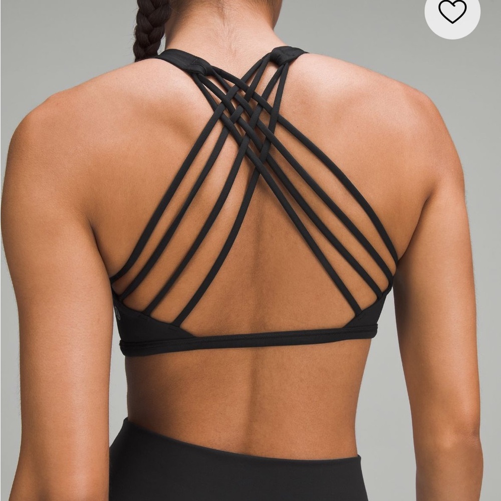 Lululemon Free to Be Sports Bra / Size 6